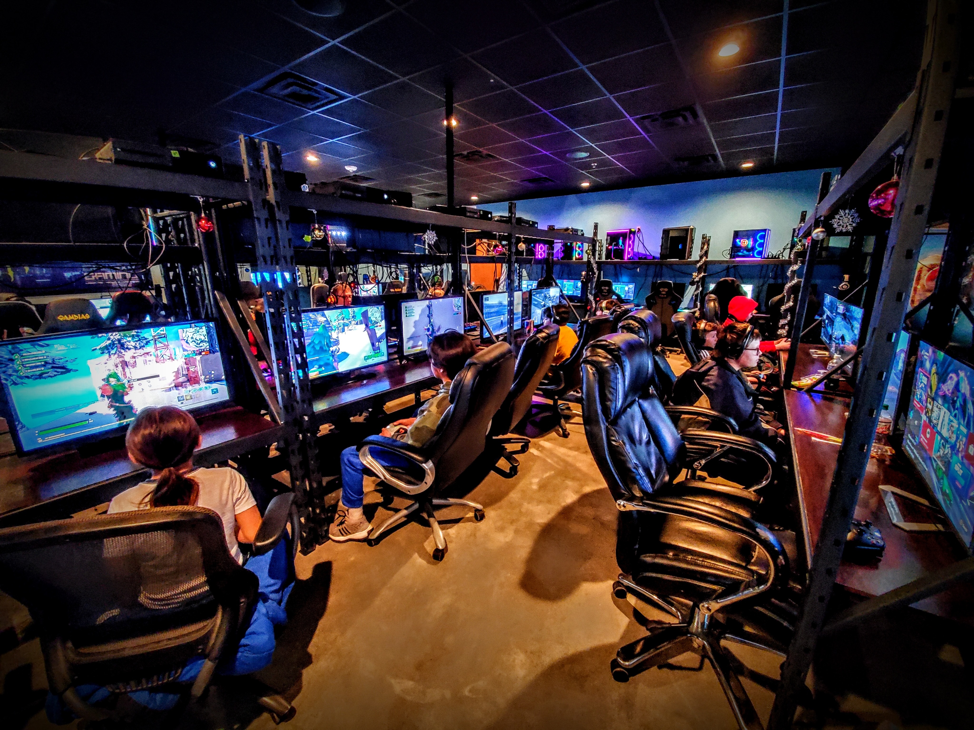 Kids Gaming Parties Made Easy with homeandawaygaming